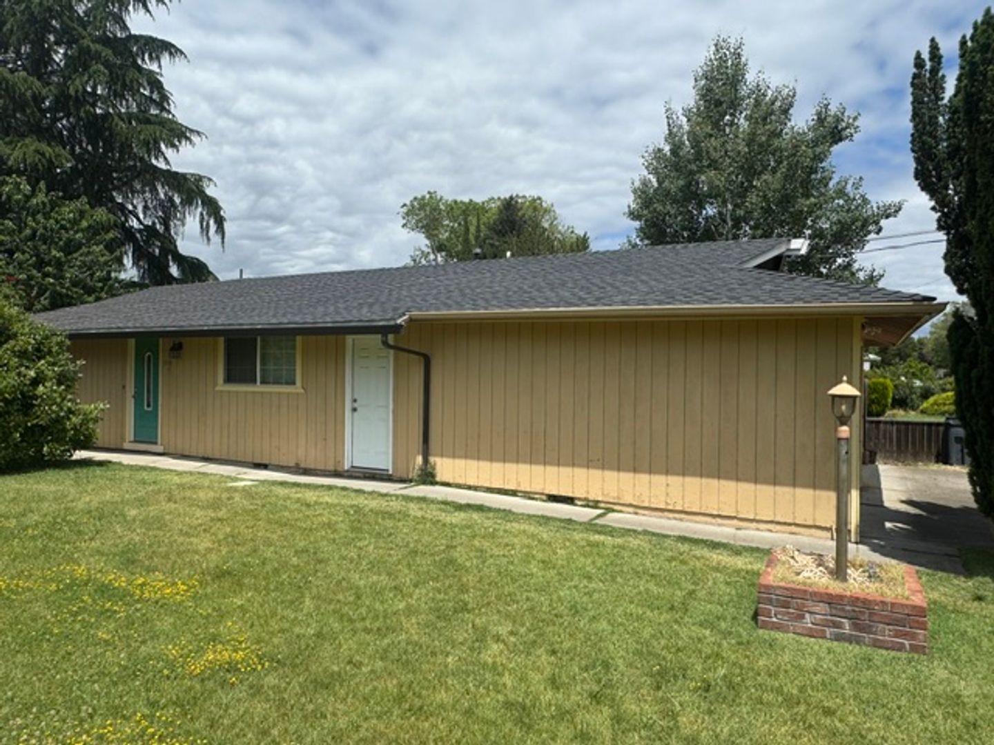 MEDFORD Apartment: 848 OLYMPIC AVE