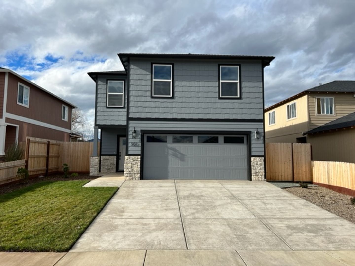 MEDFORD House: 551 NICHOLAS LEE DRIVE