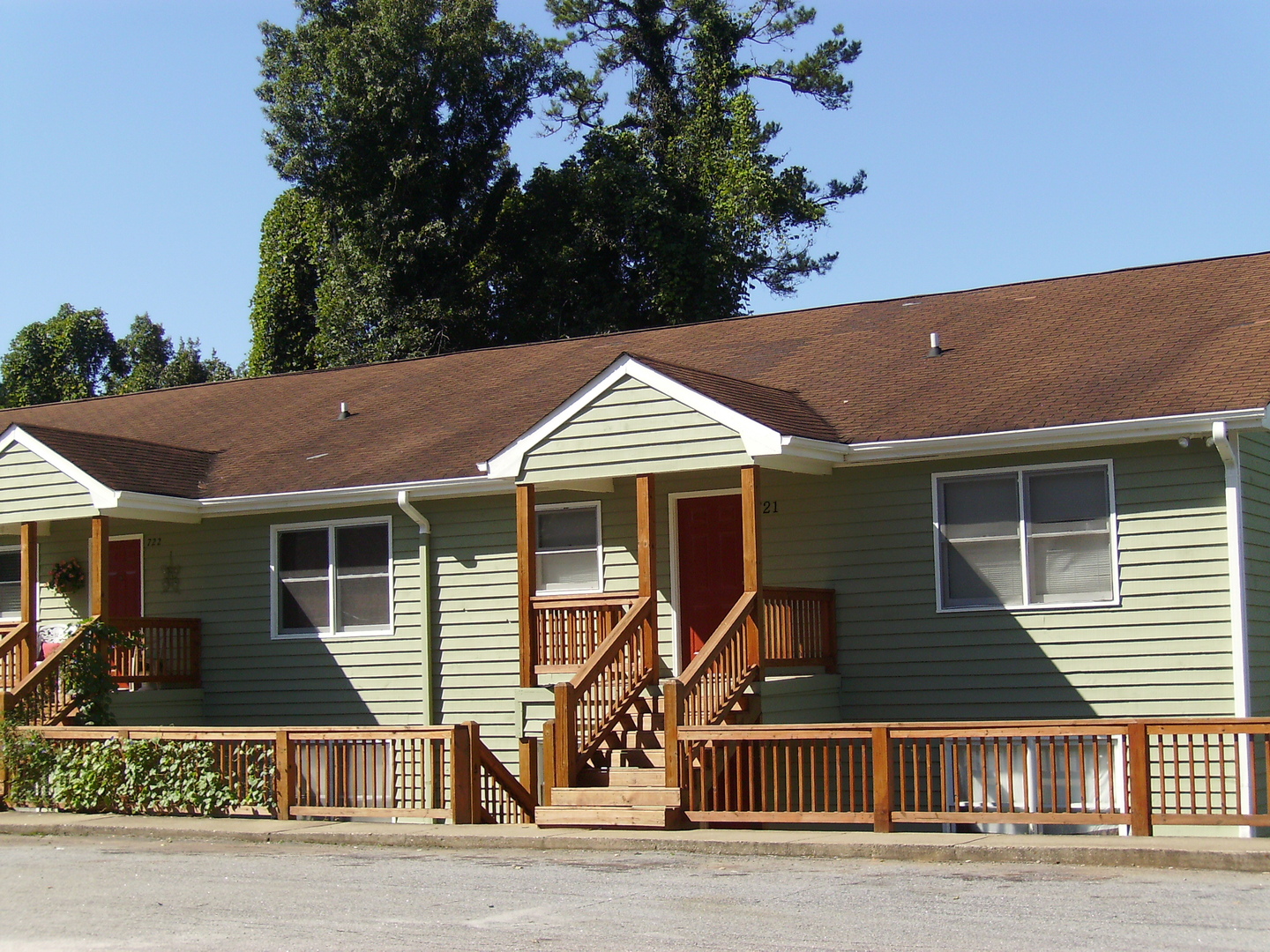 ATHENS Apartment: 2505 W. Broad Street # 422