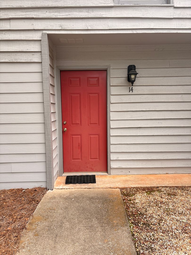 Athens Townhome: 1775 S. Milledge Ave #15