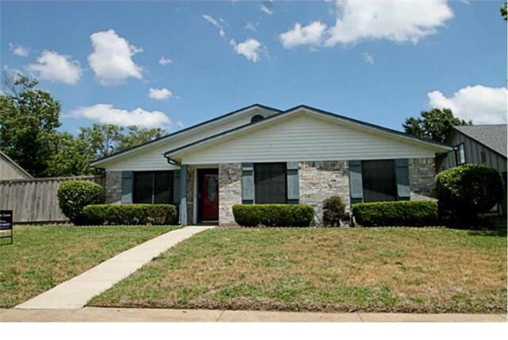 Garland House: 3914 Fletcher Dr