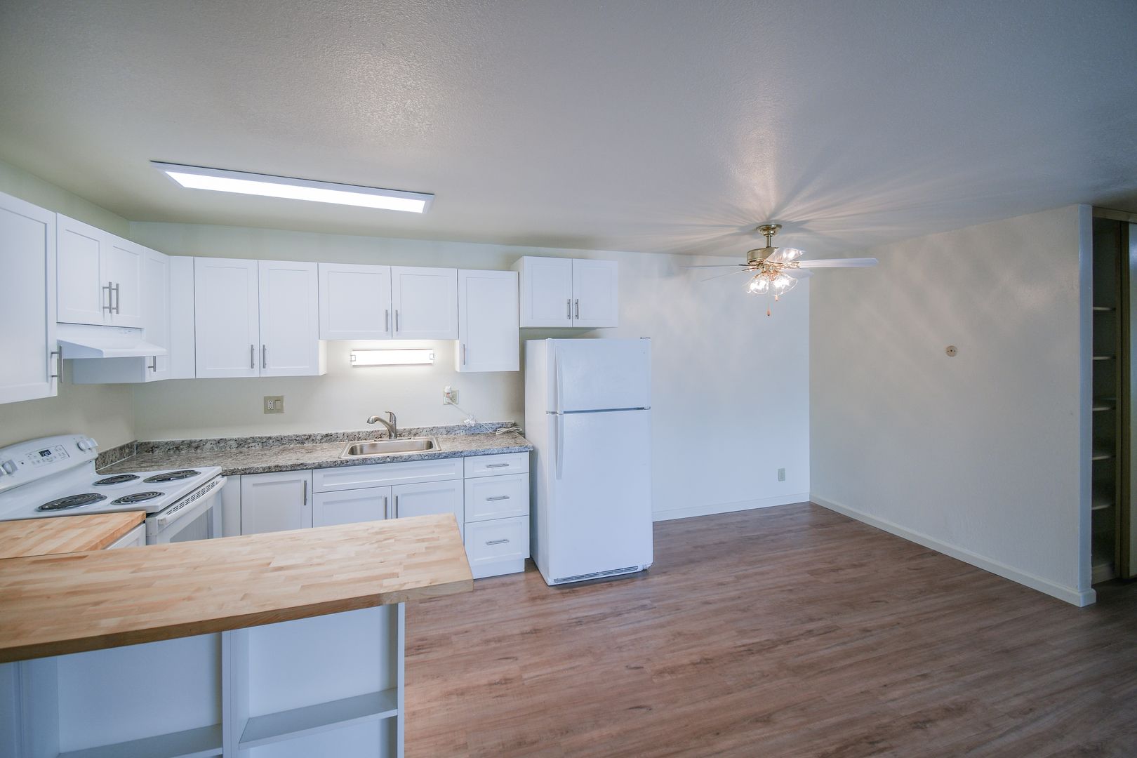 Santa Cruz Apartment: 2500 Soquel Drive