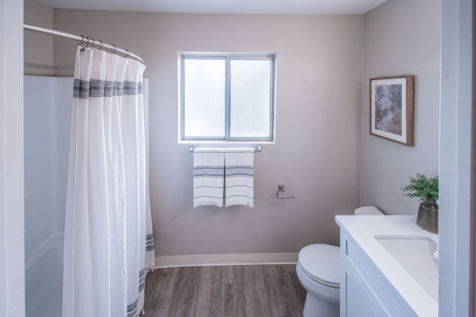 Paso Robles Apartment: 712 Gardenia Circle