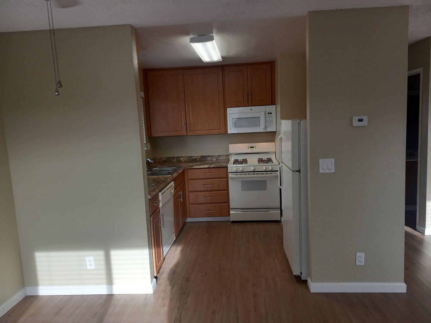 Marina Apartment: 3094 Lake Drive