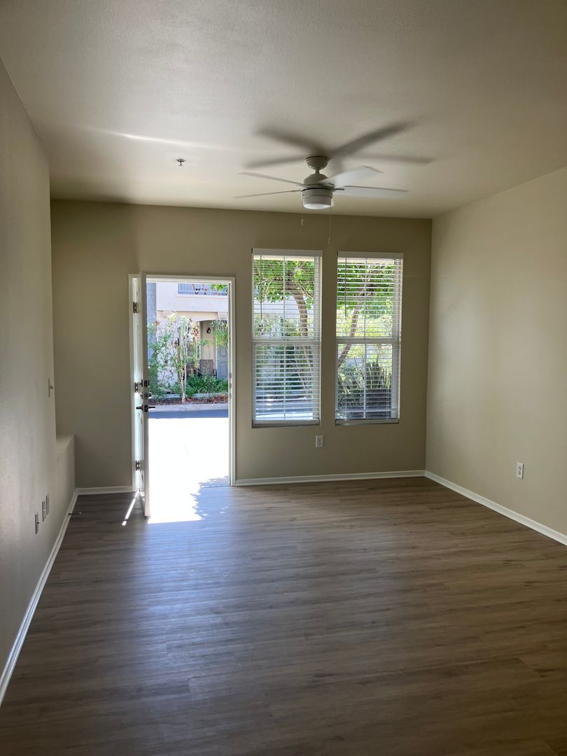 San Luis Obispo Apartment: 1704 Tonini Drive