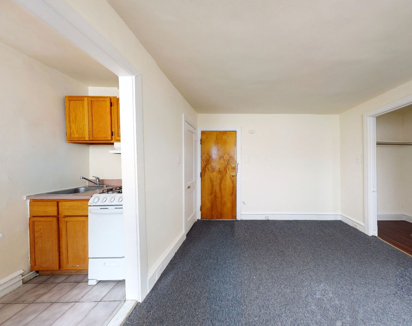 Philadelphia Apartment: 4417 Pine Street