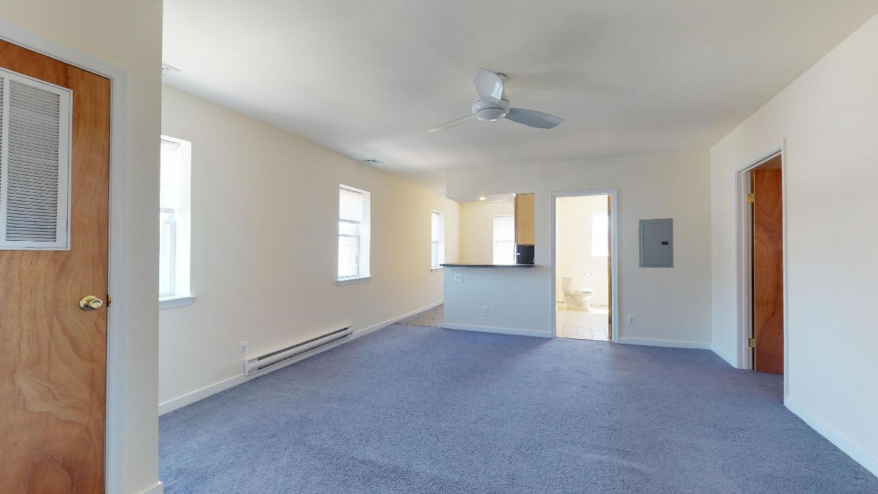 Walnut Court Apartments