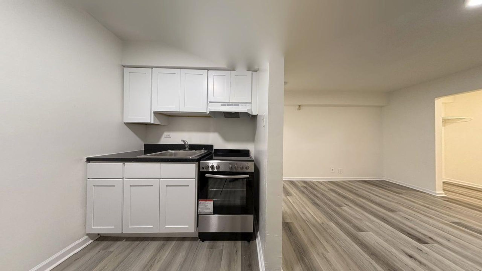 Philadelphia Apartment: 4619-21 Chester Avenue