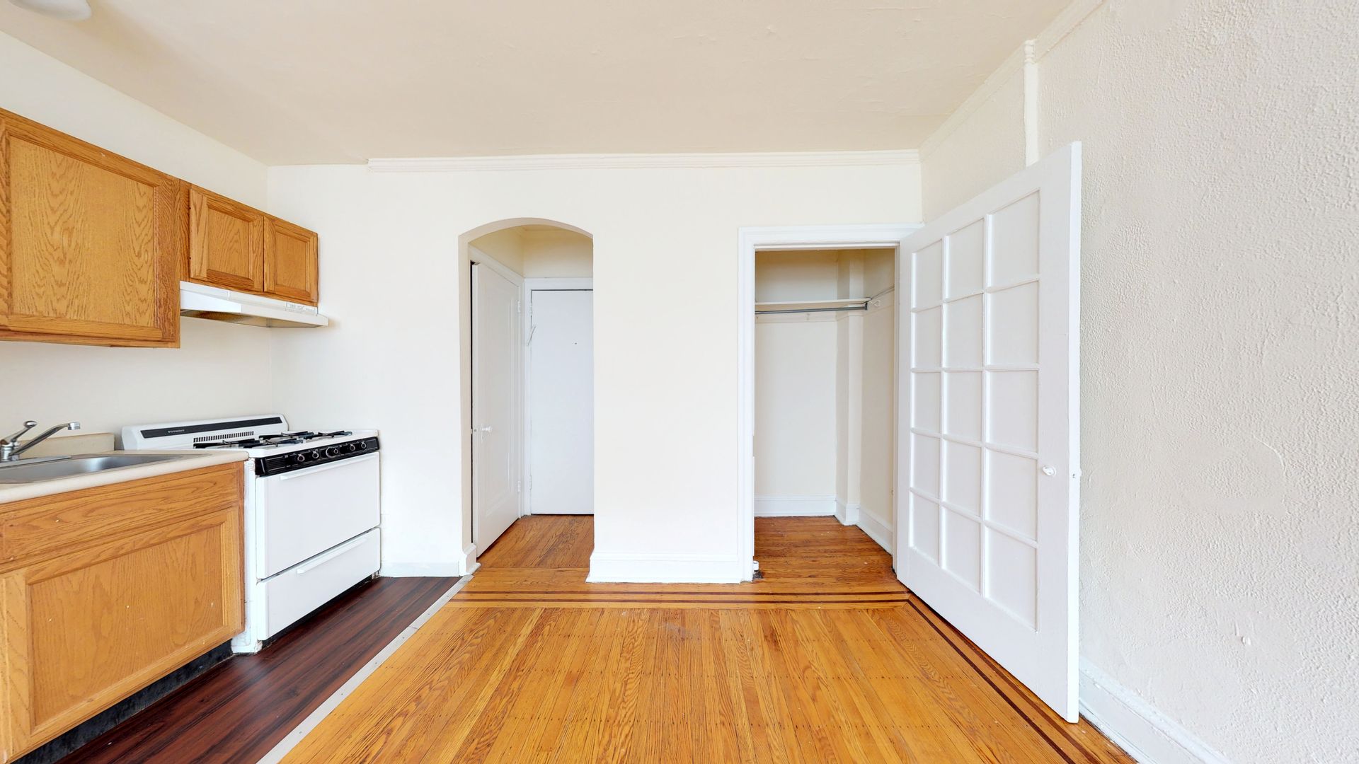 Philadelphia Apartment: 4101 Baltimore Avenue