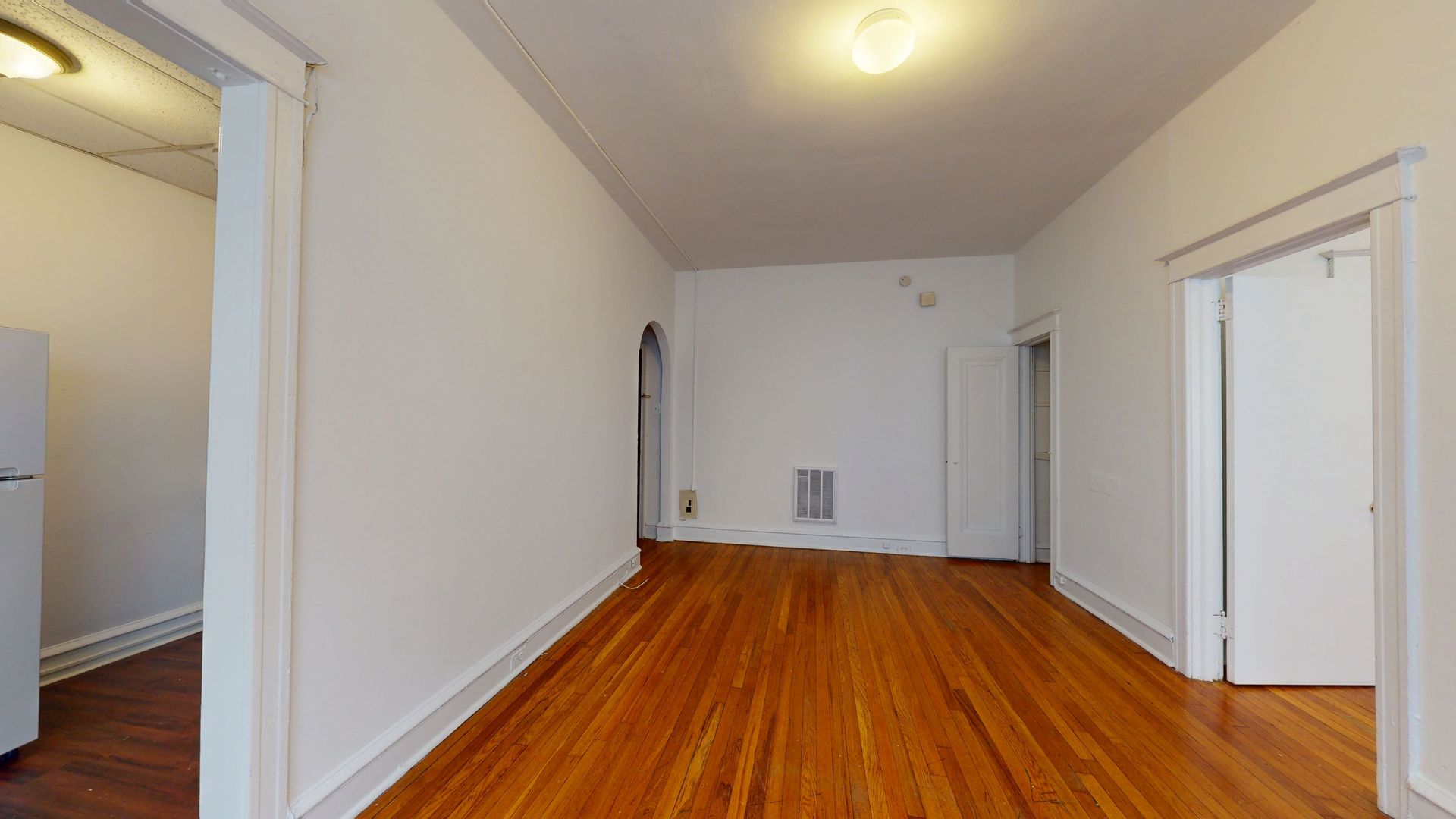Philadelphia Apartment: 4045 Baltimore Avenue