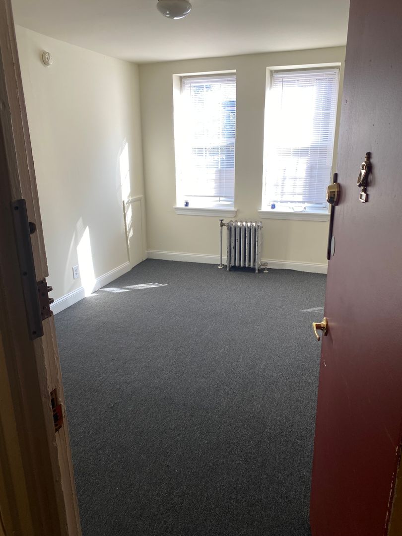 Philadelphia Apartment: 1008 S. 48th Street