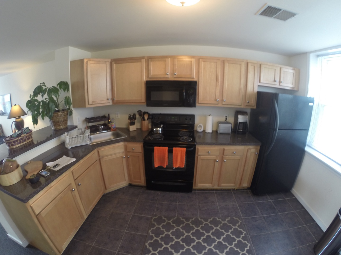 Philadelphia Apartment: 4045 Baltimore Avenue