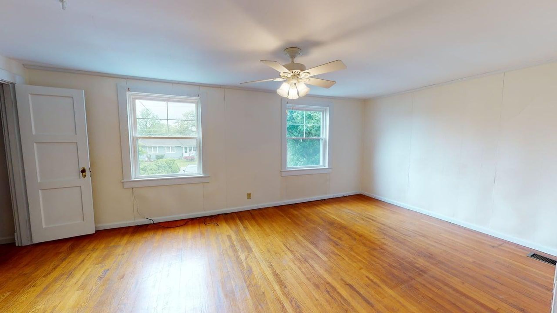 Crozet House: 1302 Crozet Avenue