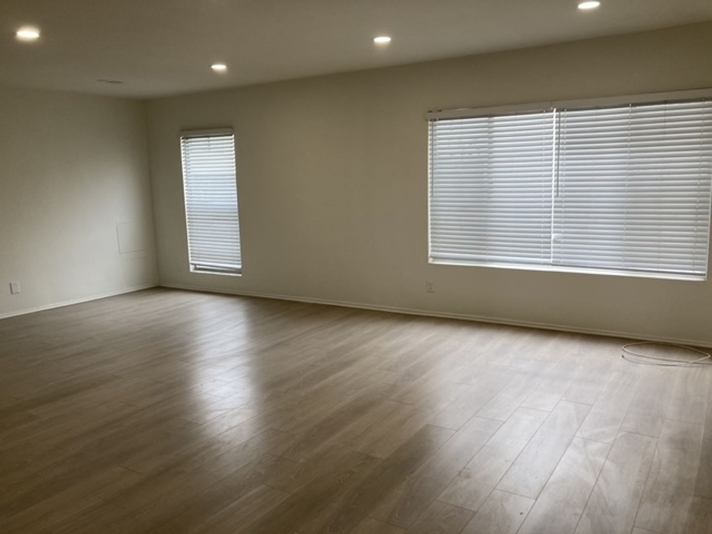 Marina del Rey Apartment: 119 Driftwood St.