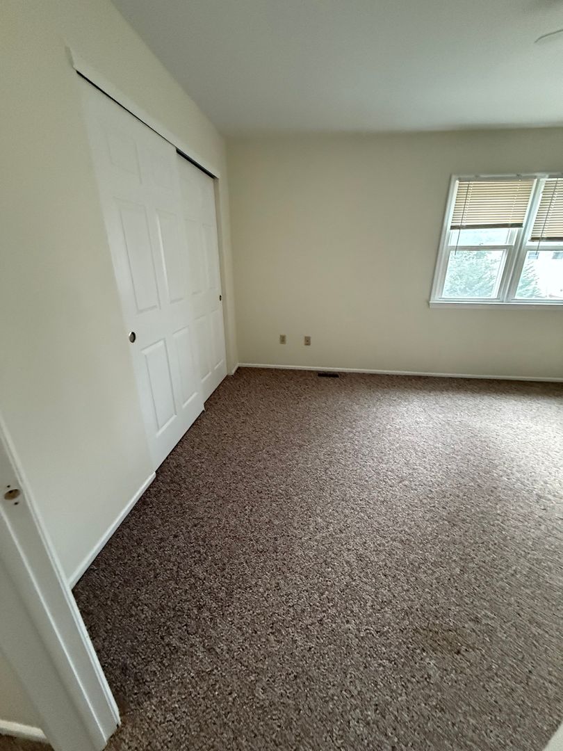 Doylestown Townhome: 40 Stacey Dr