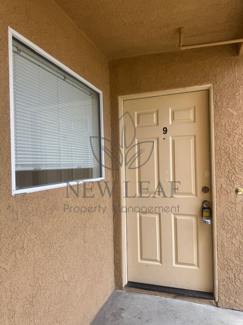 Temecula Apartment: 42140 Lyndie Lane #9