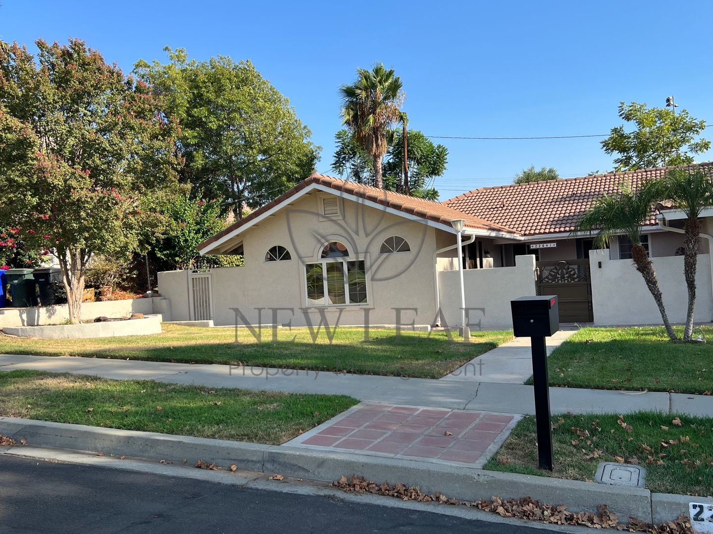 Grand Terrace House: 22641 De Soto Street