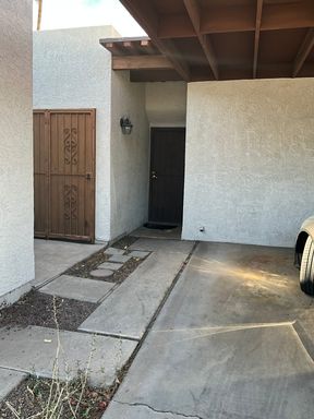 Great 3 bedroom 2 bath very close to Arcadia – photo 1