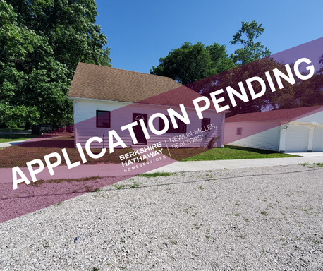 203 N 11th St, Clinton, IN 47842