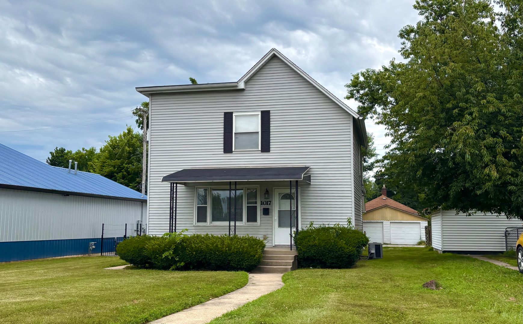 Terre Haute House: 1017 S 25th St
