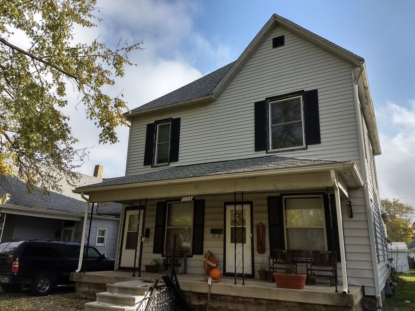 Terre Haute Apartment: 1729 N. 8th St.
