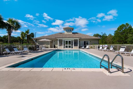Beautiful One Bedroom Apartment in Fort Walton Beach!