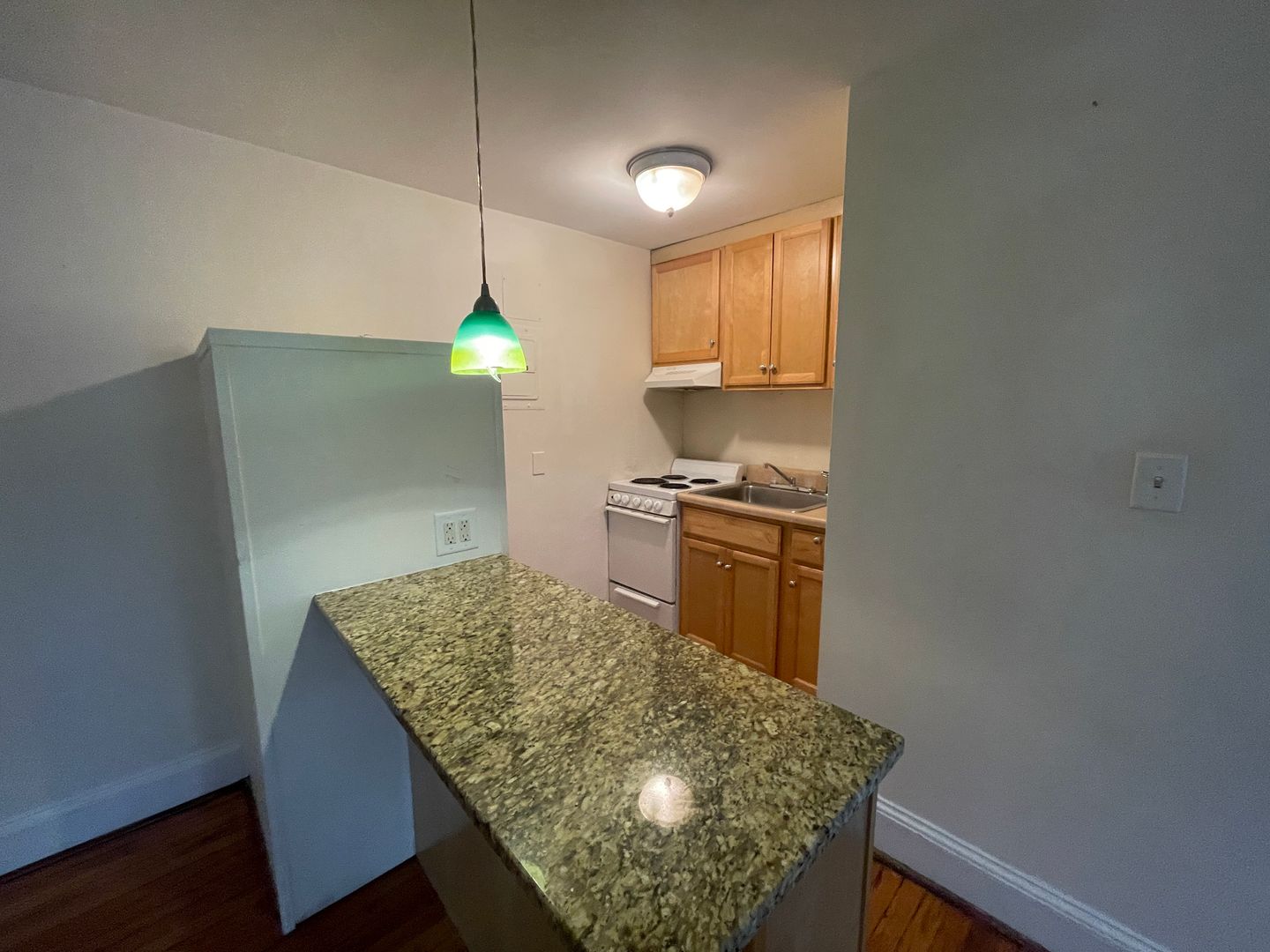 Abington Apartment: 120 North Avenue