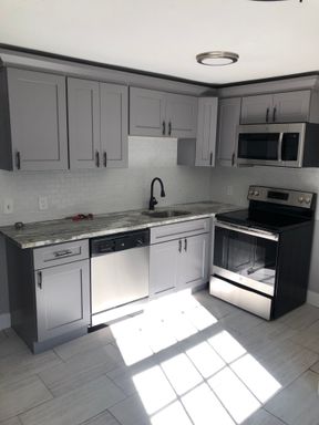 Recently Renovated 2 Bed in Plymouth! | Available September 15th!