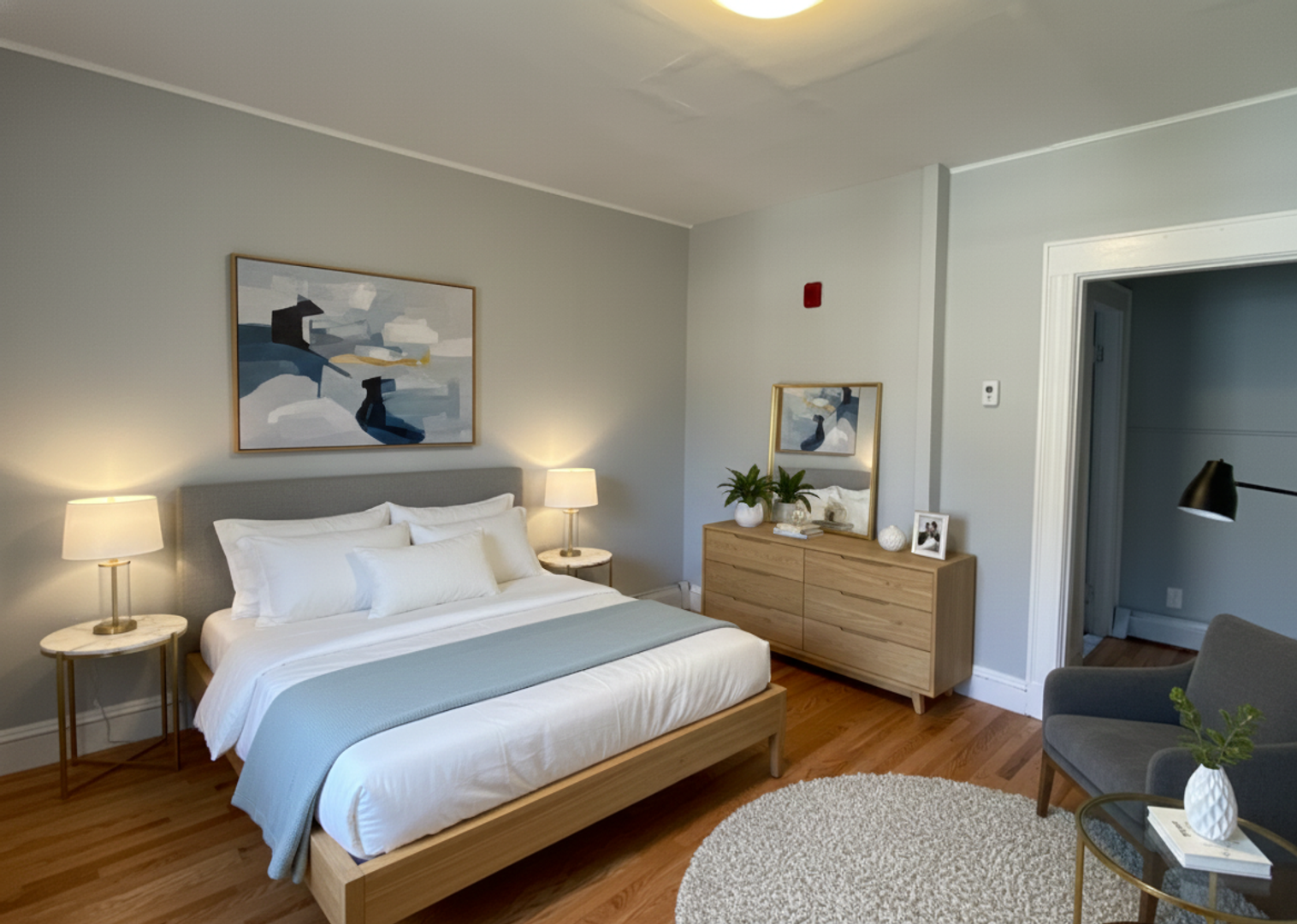 Salem Apartment: 233 Lafayette St