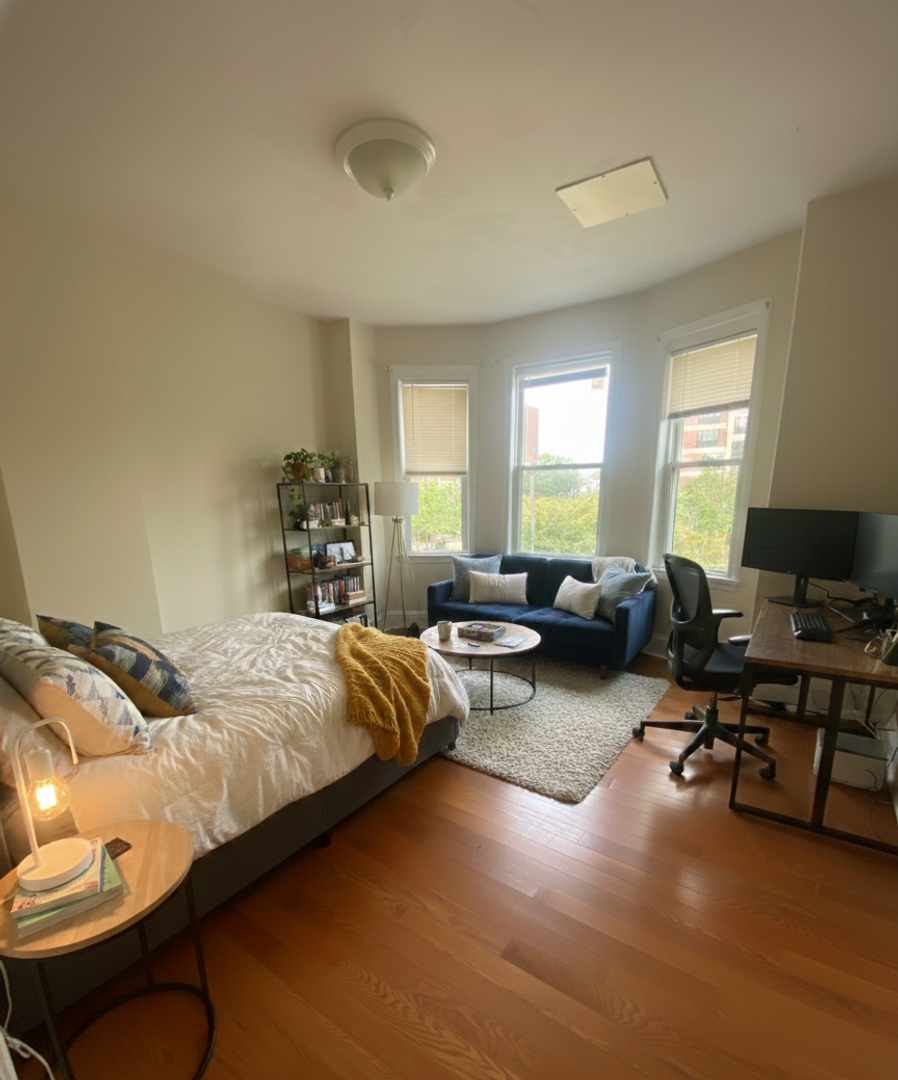 Boston Apartment: 822 Huntington Avenue