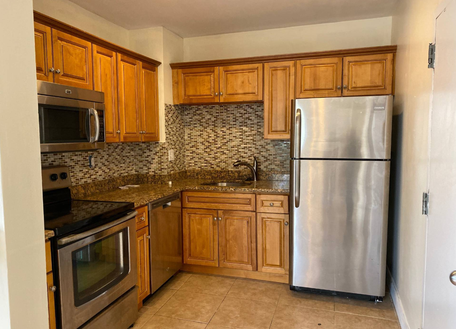 East Boston Apartment: 210-212 Maverick Street