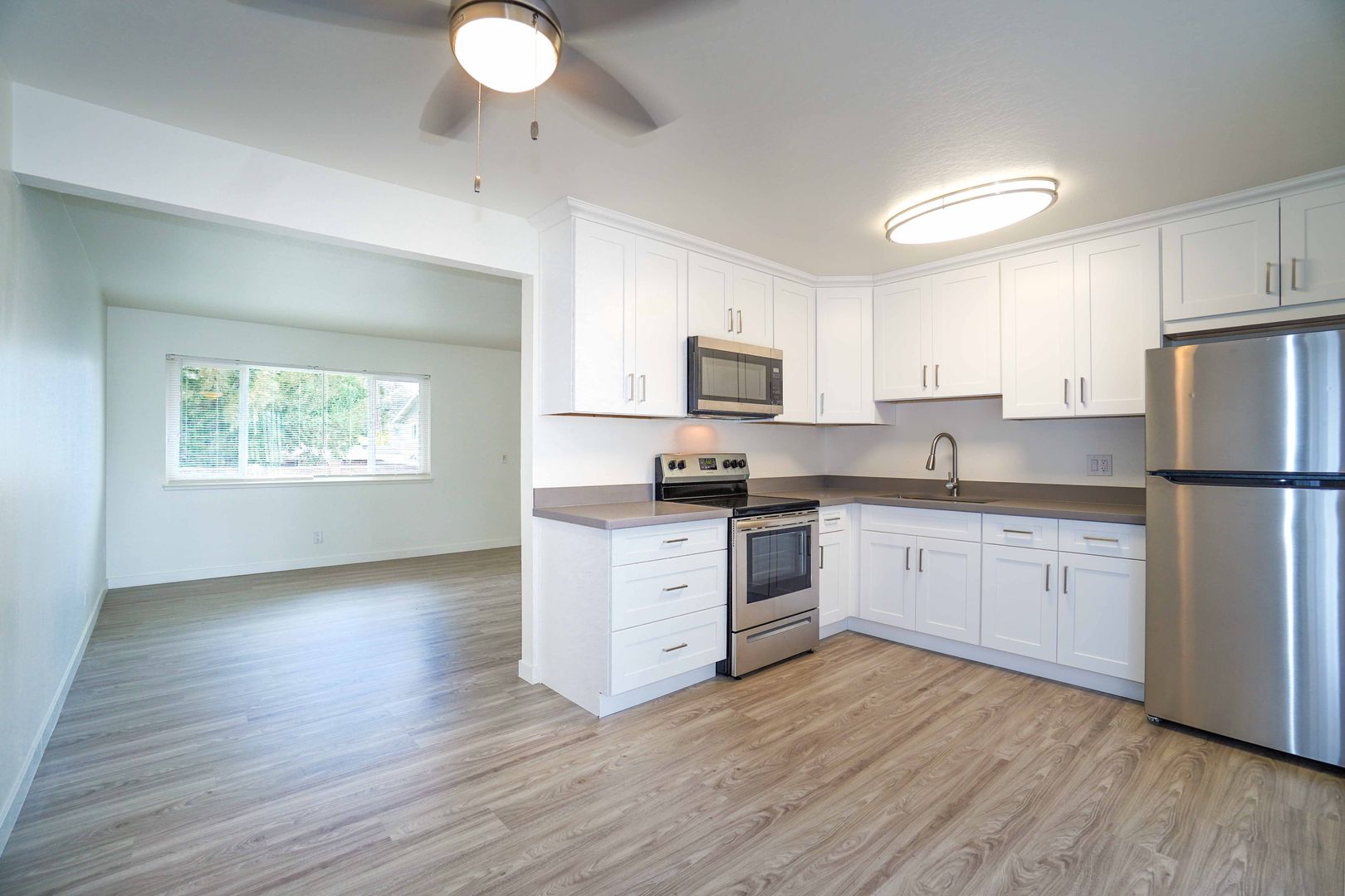 Santa Cruz Apartment: 324 Mountain View