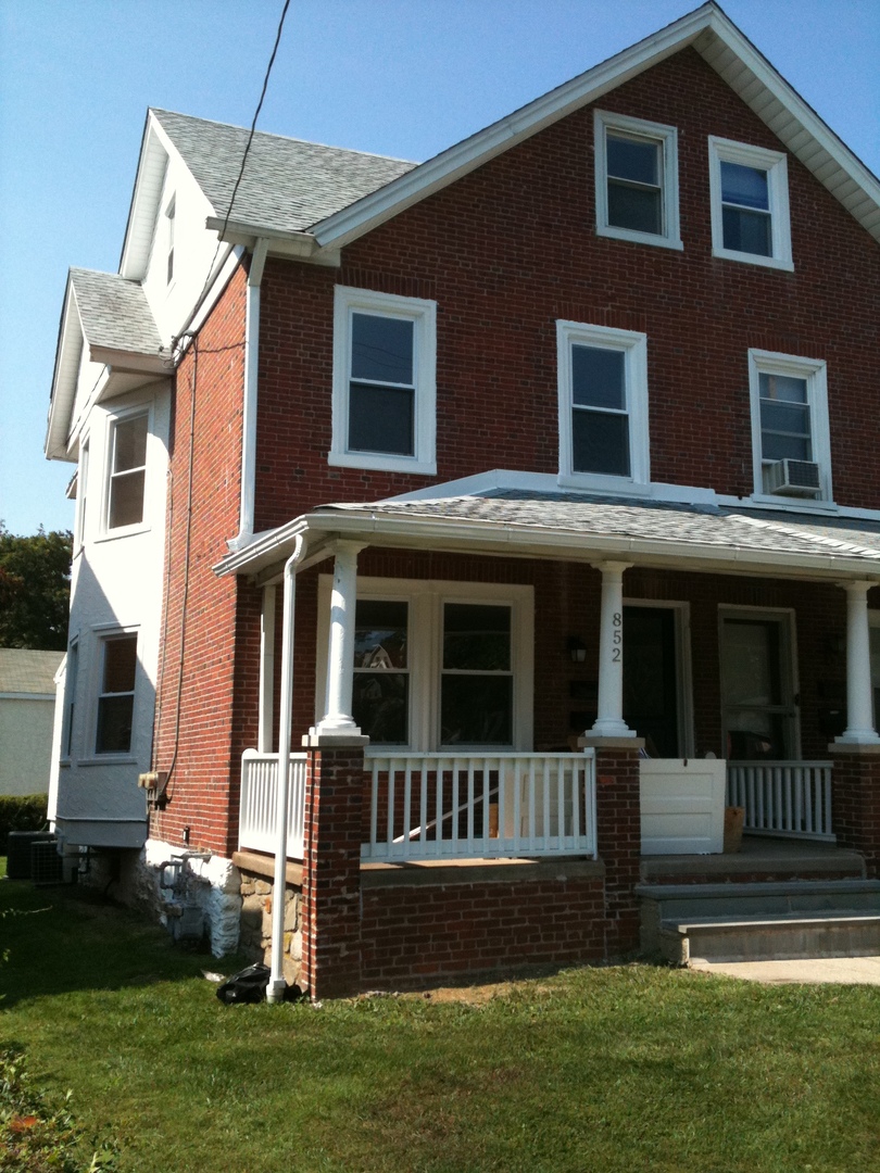 Bryn Mawr Apartment: 852 Martin Avenue
