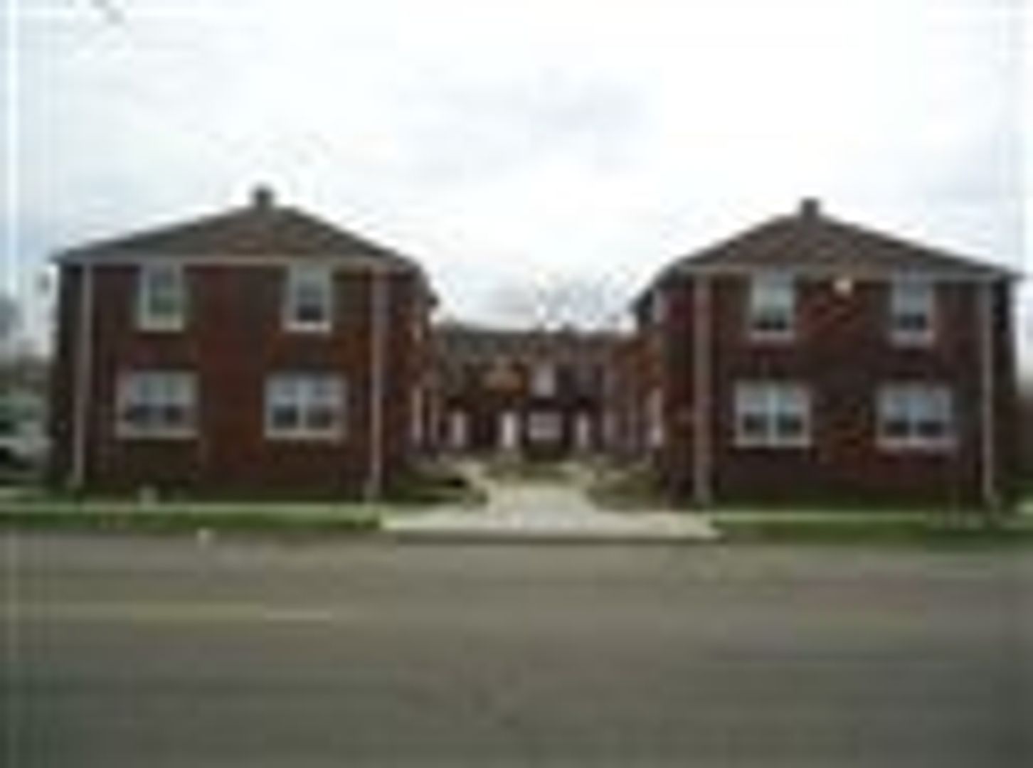 DETROIT Apartment: 764 WOODMERE