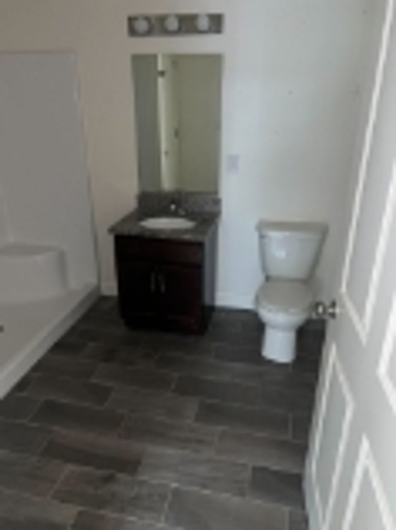 Rensselaer Apartment: 1047 Broadway