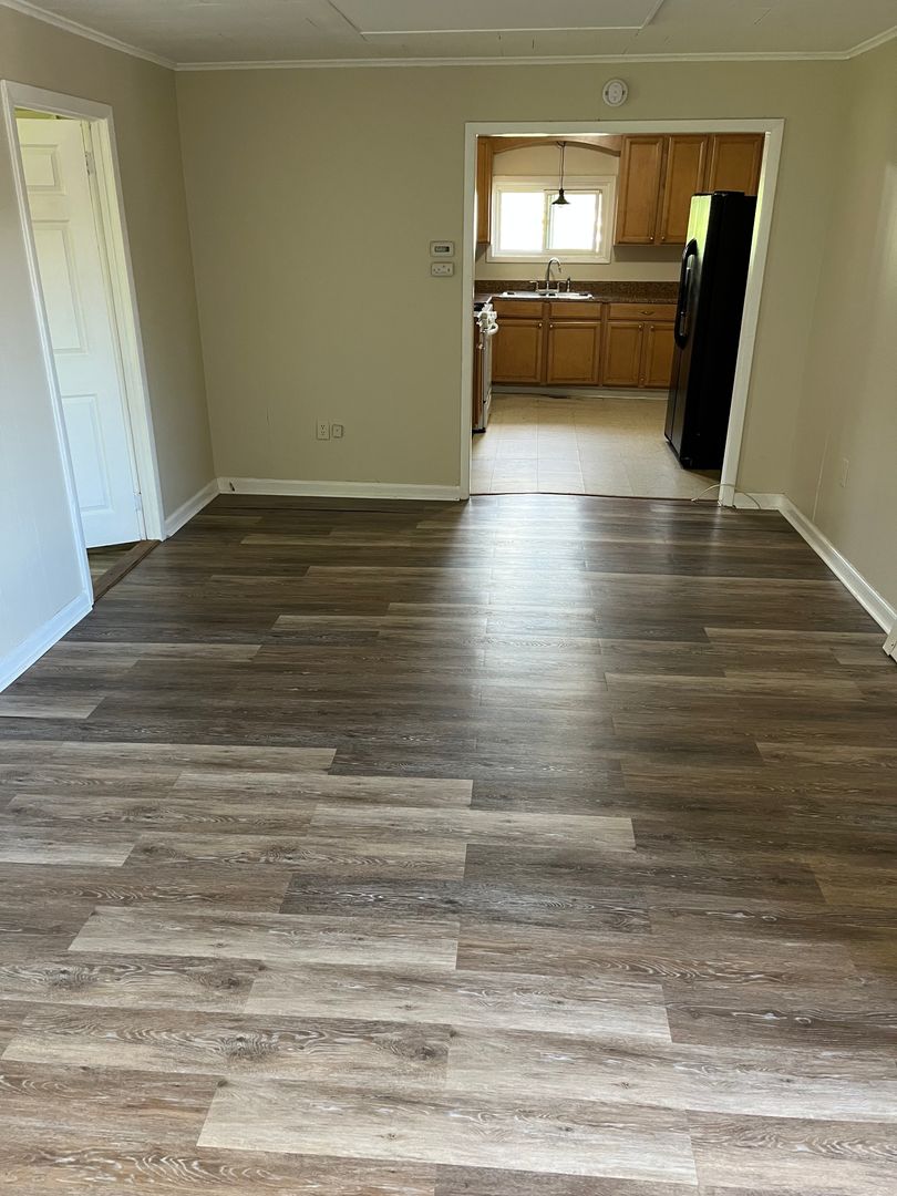 Schuylerville Apartment: 19 Broad Street