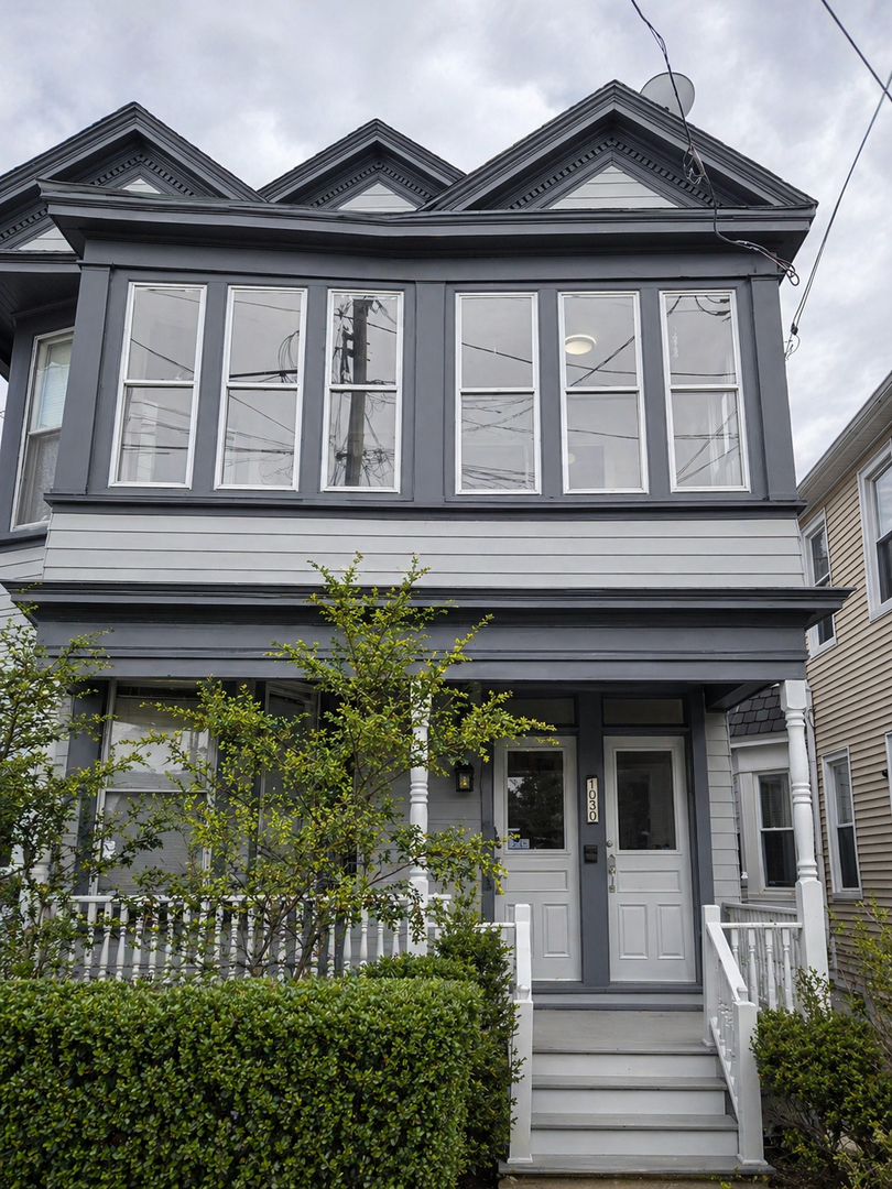 Watervliet Apartment: 1030 19th Street