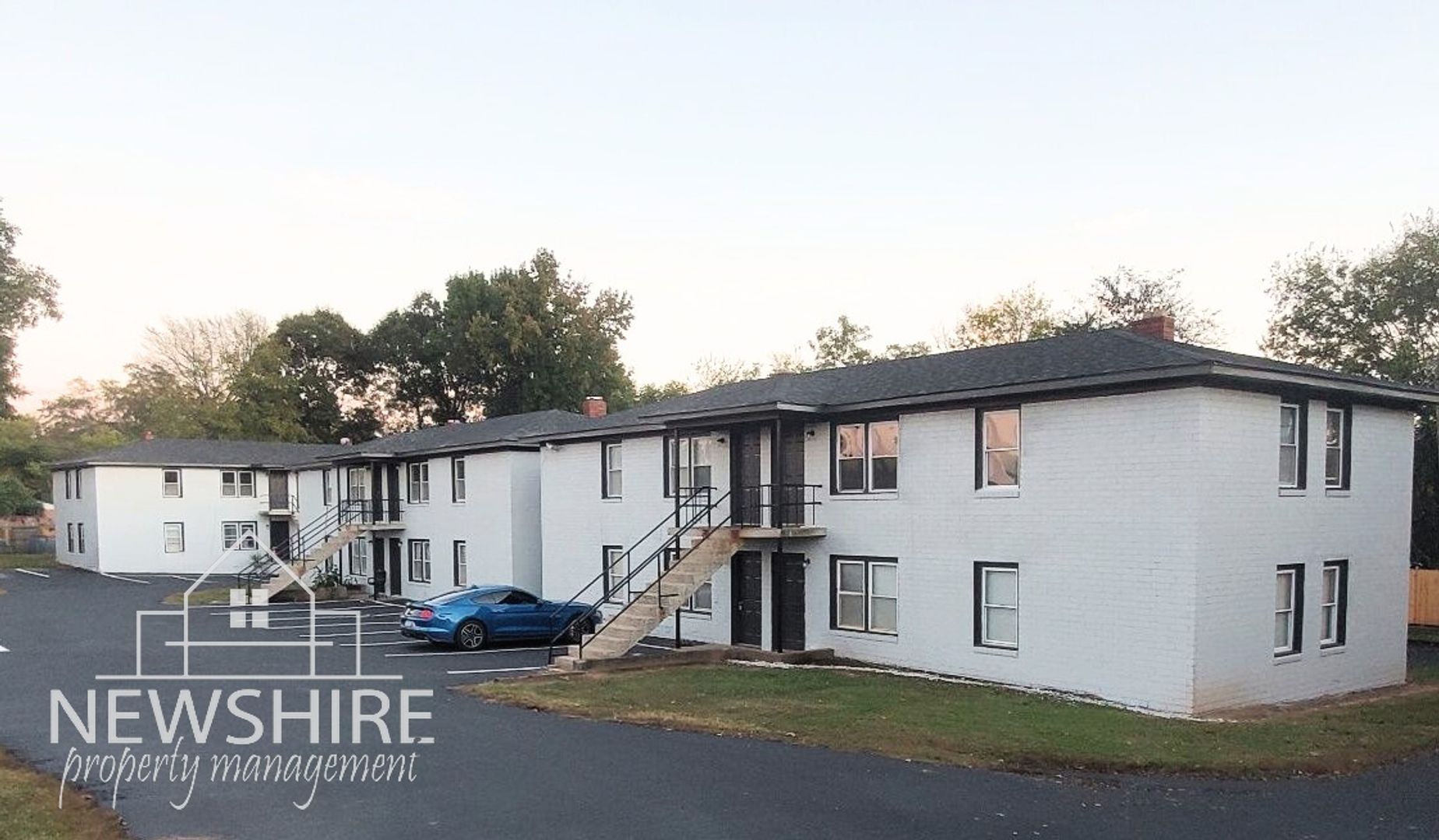 Greenville Apartment: 1101-1109 Hampton Ave. Ext.