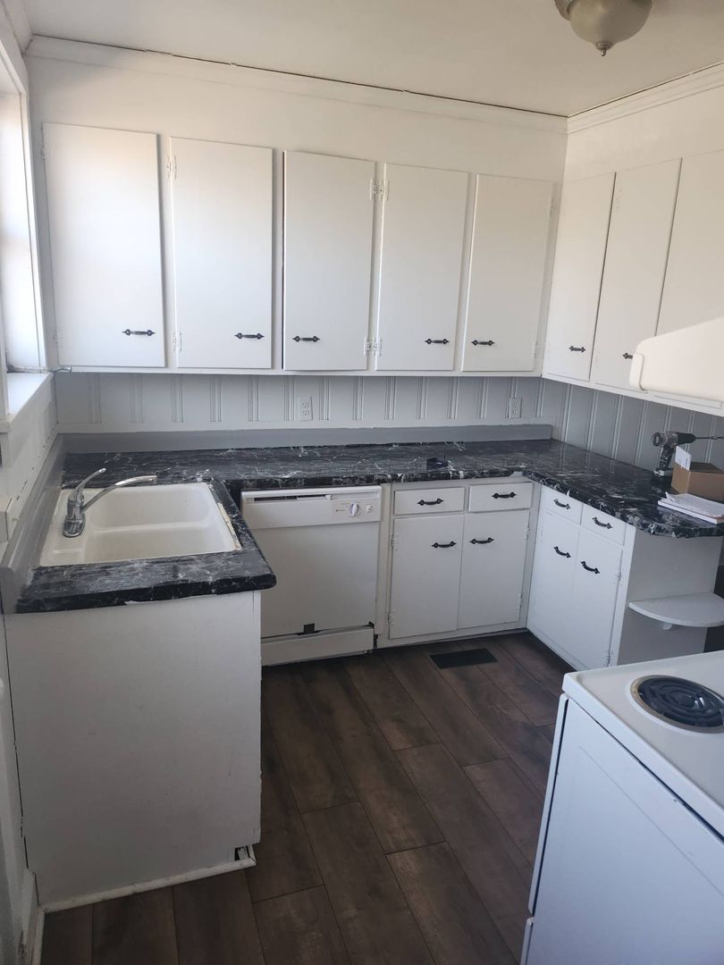 Greenville Apartment: 5048 Old Augusta