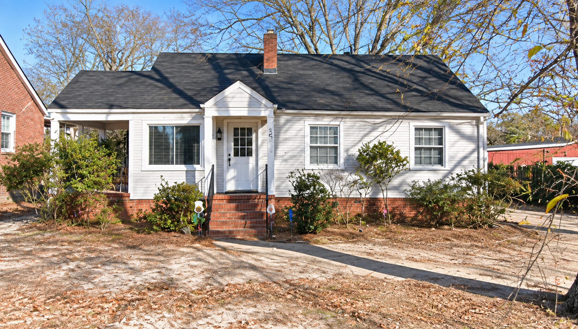 Greenville House: 5 Welcome St