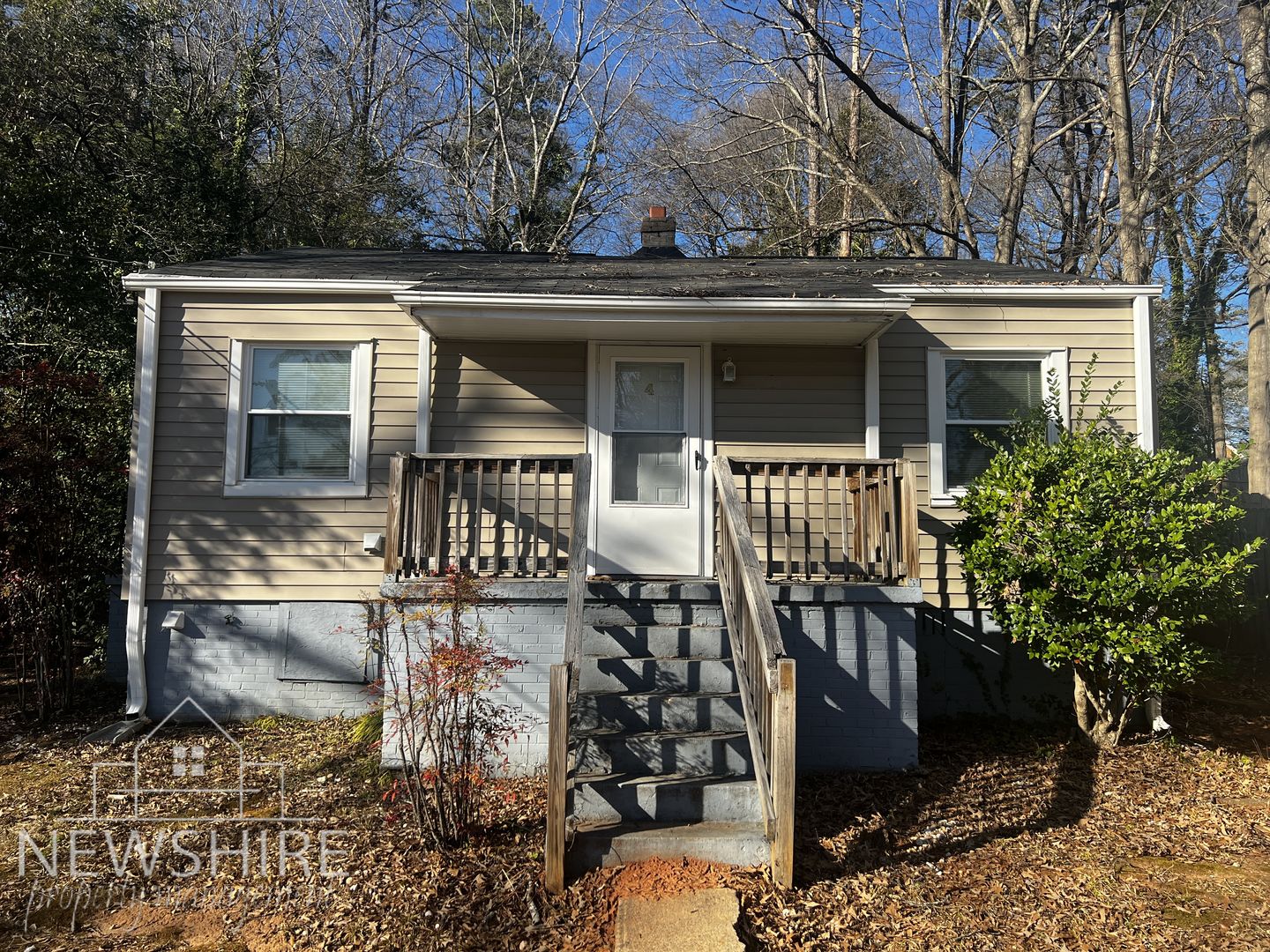 Greenville House: 4 Prancer Ave