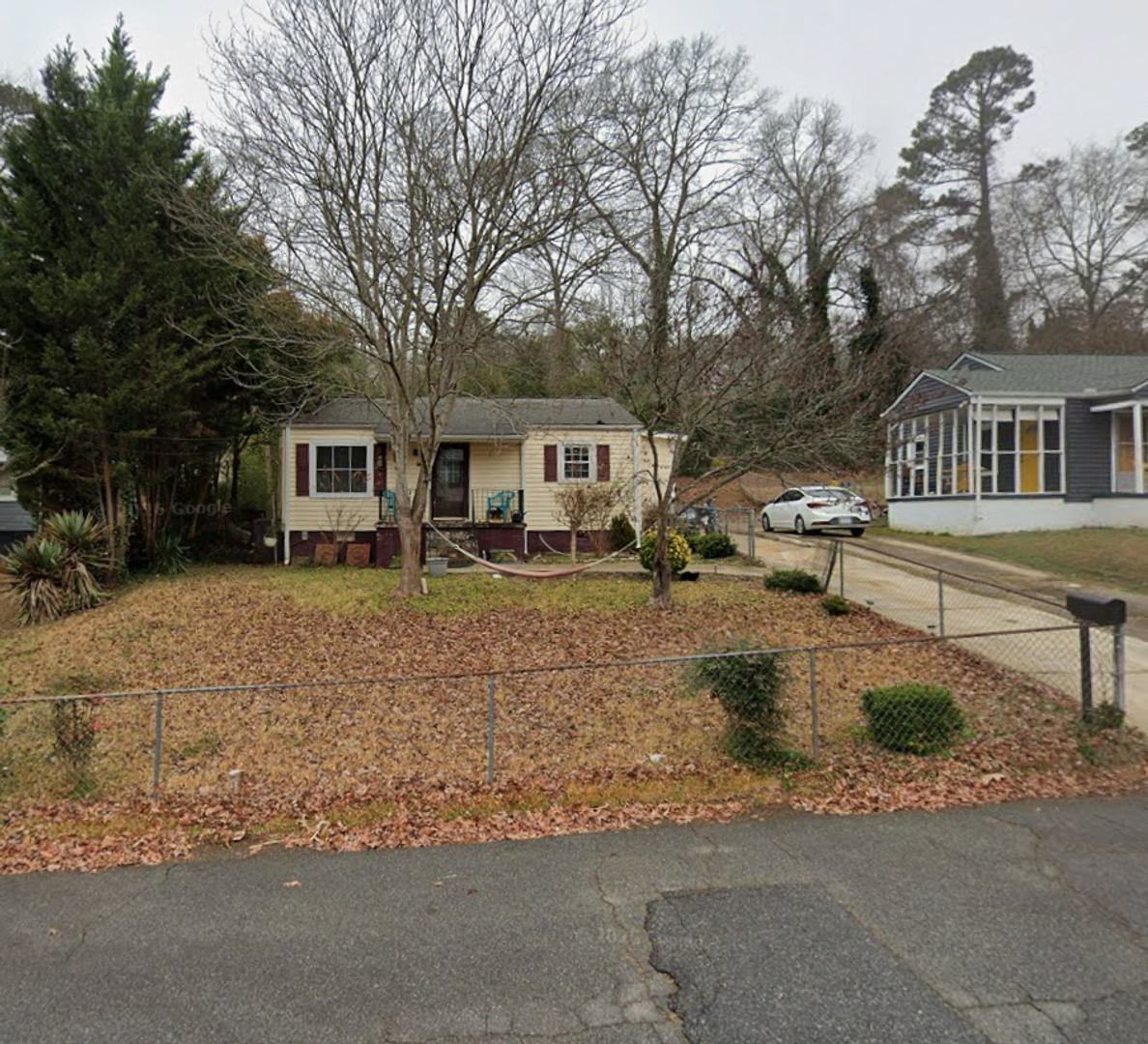 Greenville House: 14 Pacific Ave