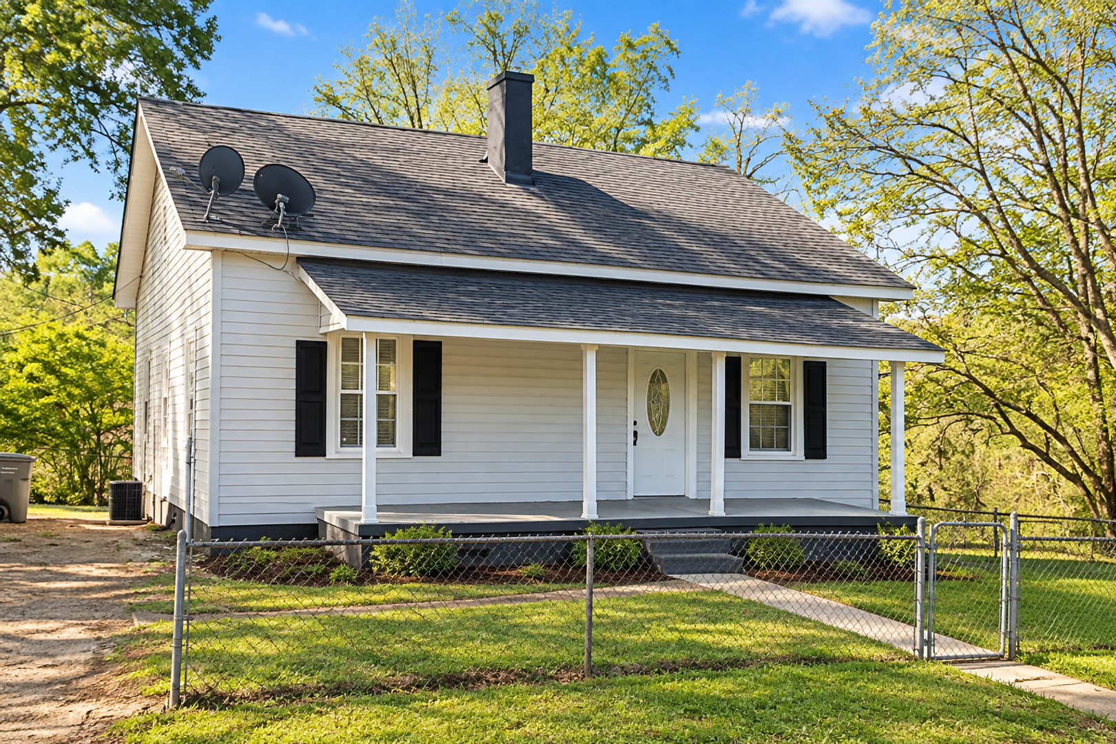 Greenville House: 37 Norwood Street