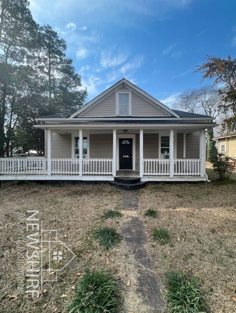 Spartanburg House: 458 Arch Street