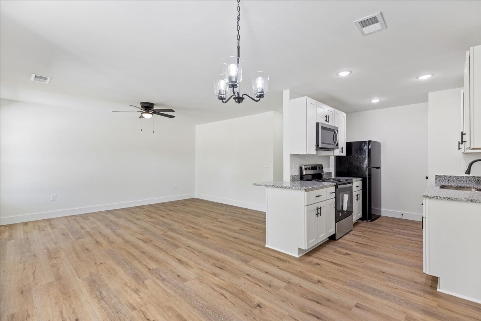 Greer Apartment: 2 Arlington Road
