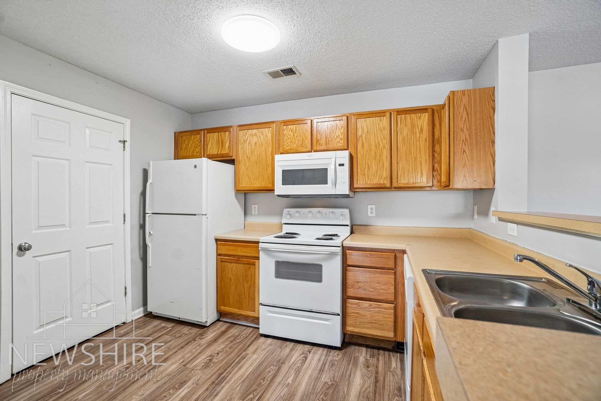 Spartanburg Apartment: 1200 College Pointe Lane