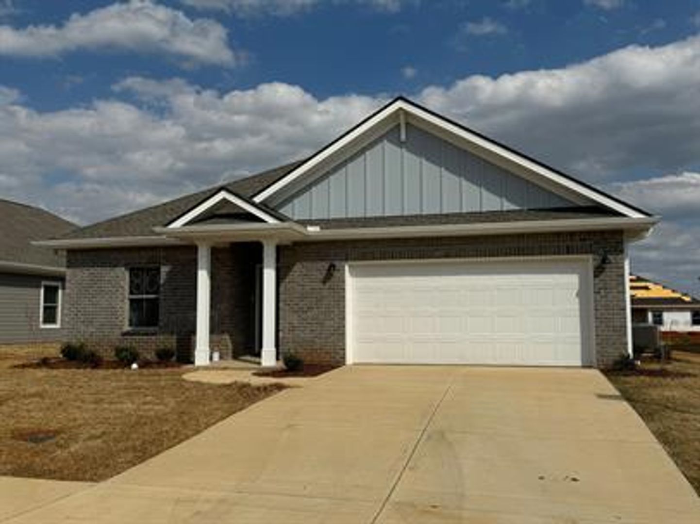 Athens House: 12660 Whitcomb Circle