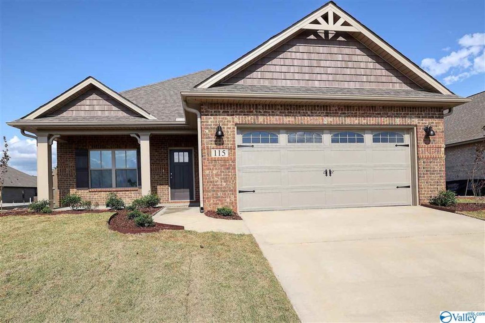 Madison House: 115 Rio Grande Way