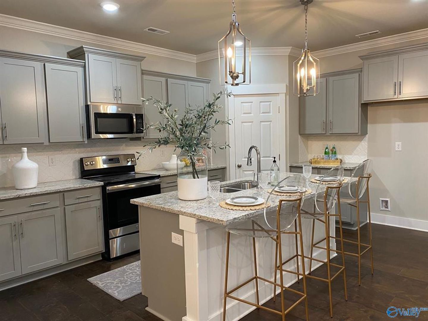 Madison House: 161 Rosemary Ayers Drive