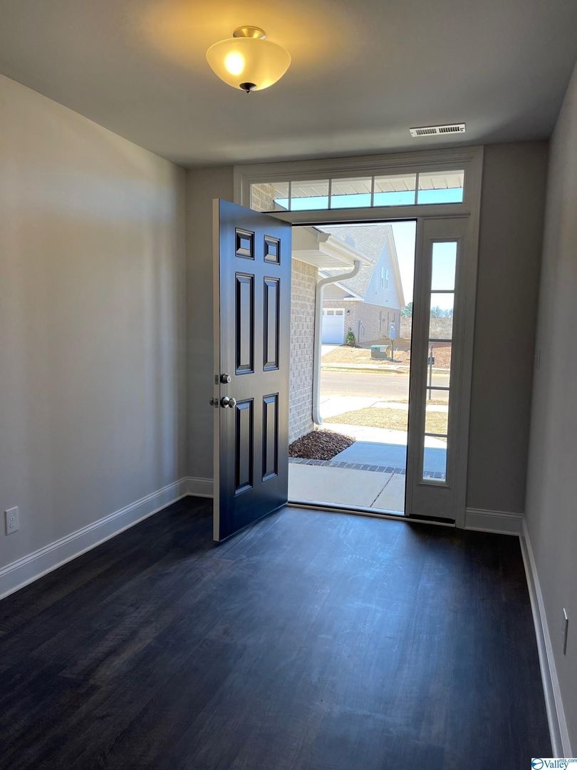 Madison House: 197 Abercorn Drive